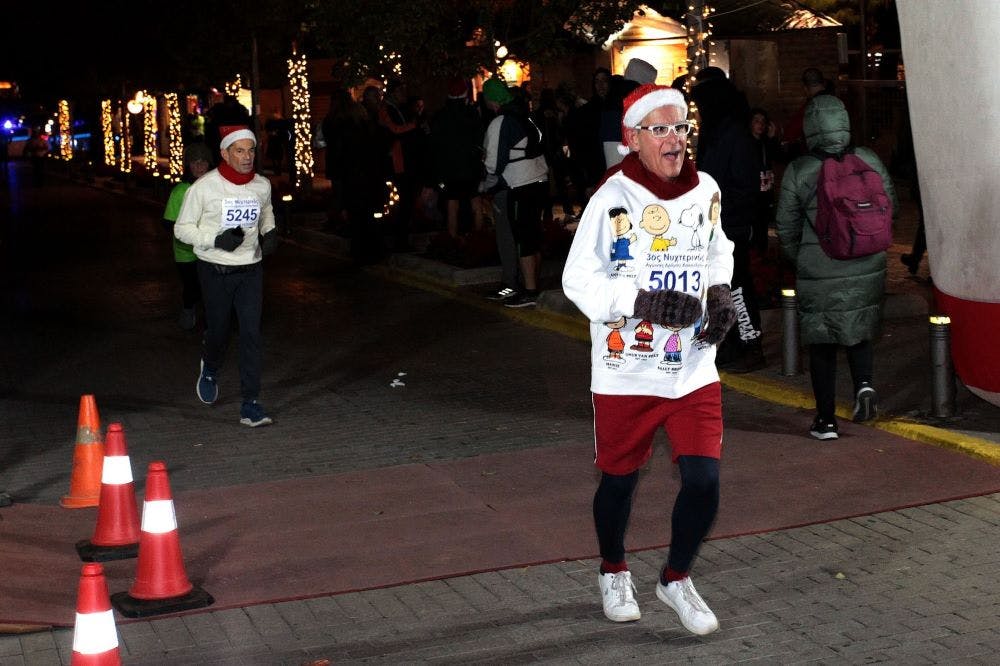 Εορταστική ατμόσφαιρα και μεγάλη συμμετοχή στο 3ο Chalandri Run The Christmas Night (pics) runbeat.gr 